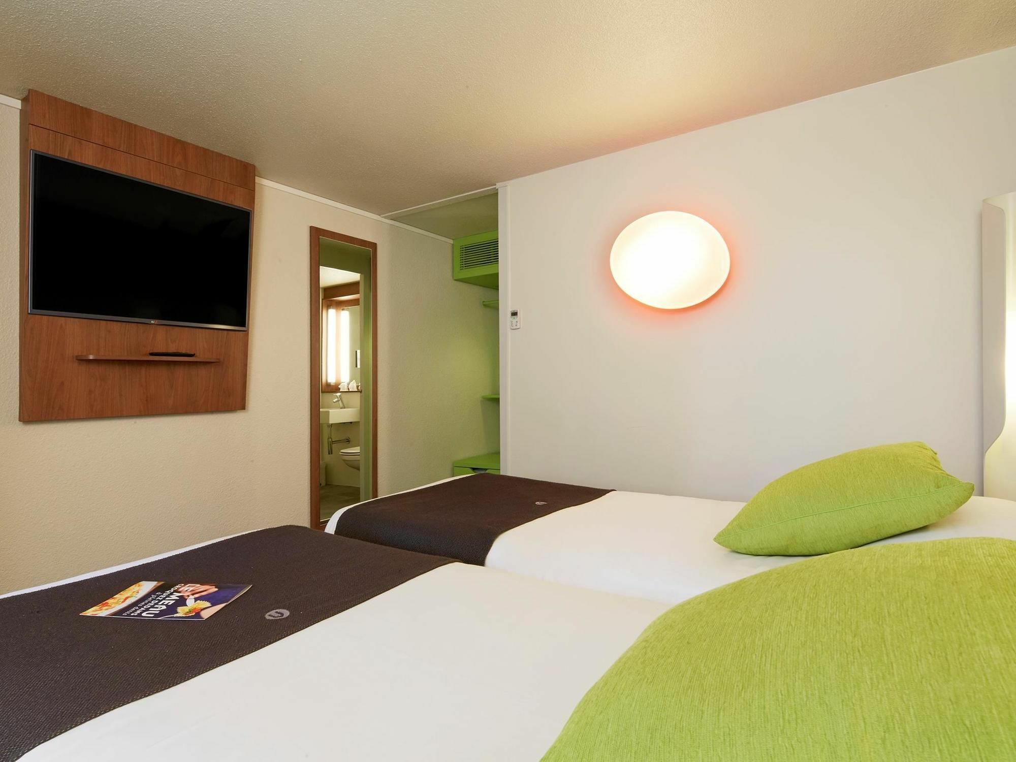 B&B Hotel Roissy - Saint Witz Ex-Campanile Roissy - Saint Witz Εξωτερικό φωτογραφία