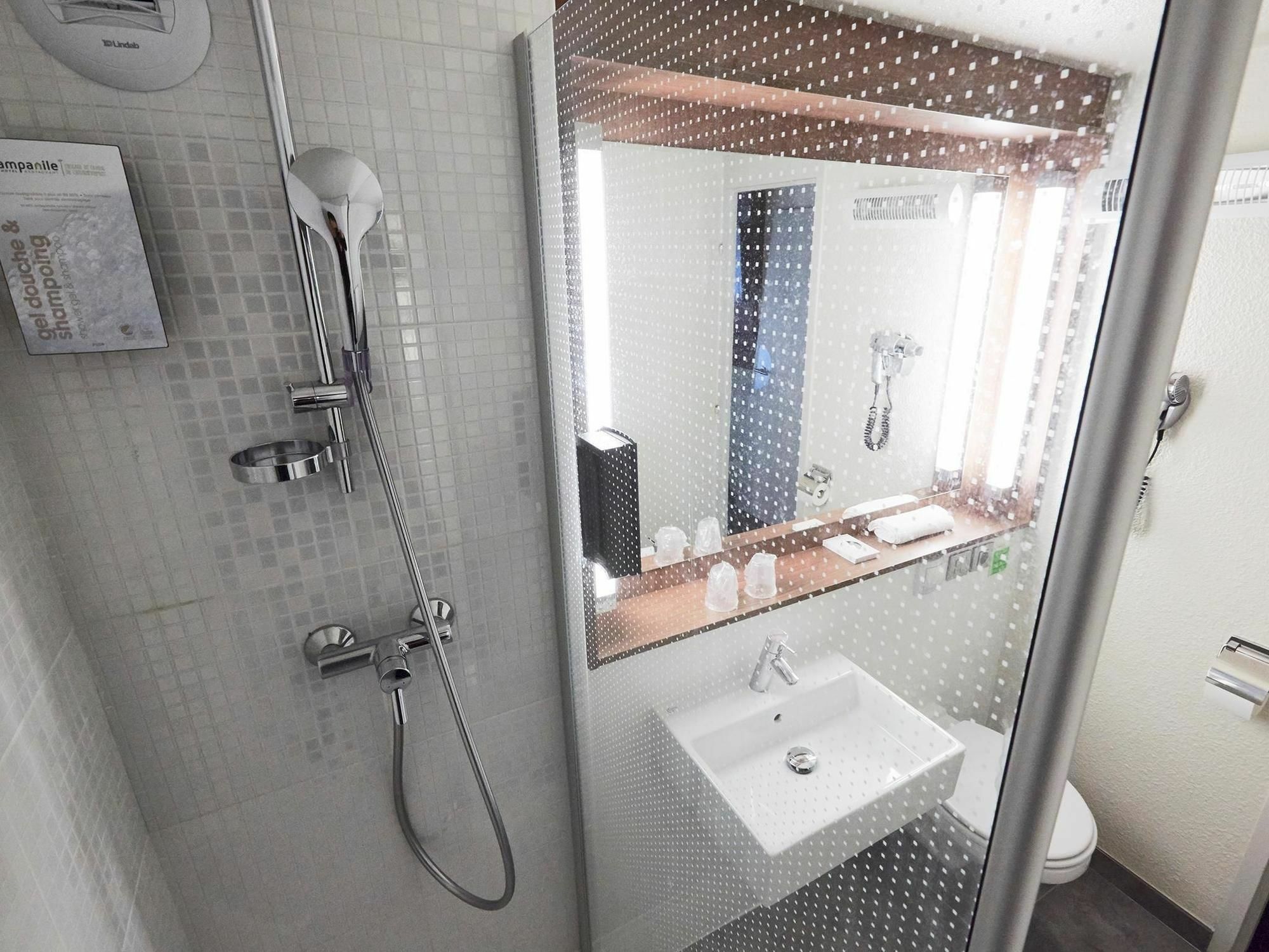 B&B Hotel Roissy - Saint Witz Ex-Campanile Roissy - Saint Witz Εξωτερικό φωτογραφία